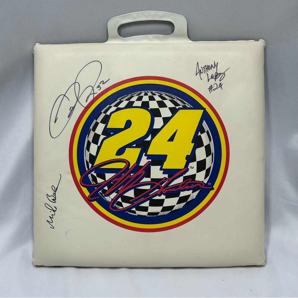 Jeff Gordon Nascar Seat Cushion Autographed #24 White Handle